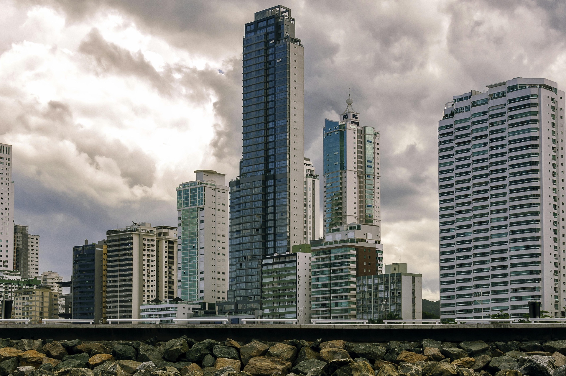 Torres residenciais de Balneário Camboriú